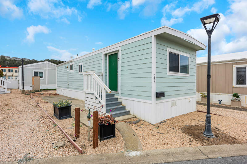 244 2nd Avenue